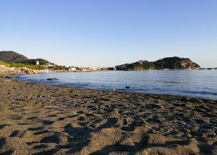 La Casetta Nella Citta Dei Due Mari