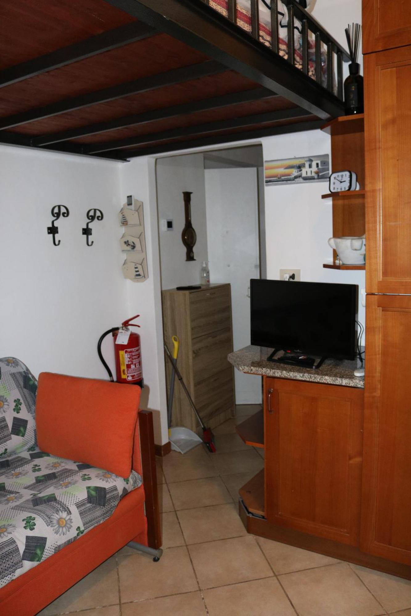 La Casetta Nella Citta Dei Due Mari Apartment